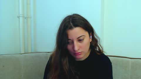 Snapshot of helen_adams_ chatting on 12/17/24, 09:07 helen_adams_ online show from 12/17/24, 09:07