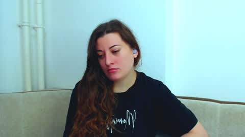 Snapshot of helen_adams_ chatting on 01/08/25, 04:34 helen_adams_ online show from 01/08/25, 04:34