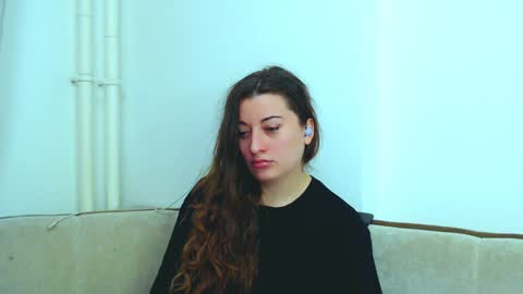 Snapshot of helen_adams_ chatting on 01/10/25, 04:44 helen_adams_ online show from 01/10/25, 04:44