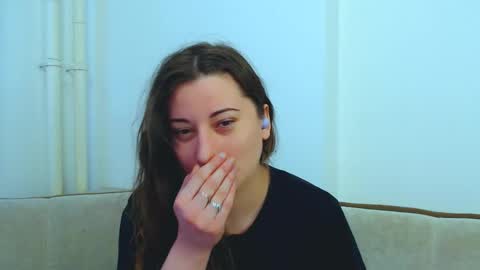 Snapshot of helen_adams_ chatting on 02/17/25, 06:31 helen_adams_ online show from 02/17/25, 06:31