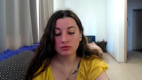 helen_adams_ online show from 05/20/26, 06:19