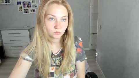 Helen sven online show from 05/27/26, 09:06