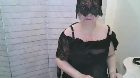 Helen online show from 11/30/25, 04:49