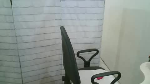 Helen online show from 01/12/26, 05:18