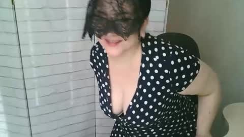 Helen online show from 03/06/26, 06:10