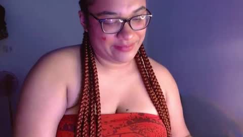 Snapshot of helena_grant chatting on 02/14/25, 03:15 Helena online show from 02/14/25, 03:15