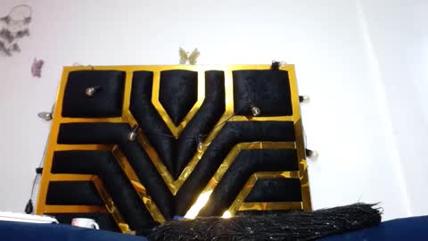 Snapshot of helenahotwet chatting on 12/03/24, 07:11 helenahotwet online show from 12/03/24, 07:11