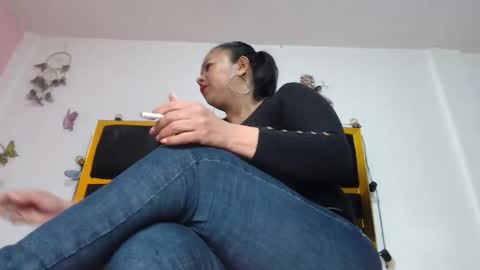 Snapshot of helenahotwet chatting on 09/20/25, 12:50 helenahotwet online show from 09/20/25, 12:50