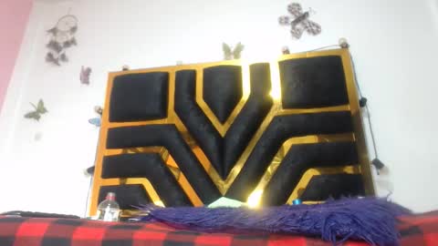 Snapshot of helenahotwet chatting on 10/26/25, 03:18 helenahotwet online show from 10/26/25, 03:18