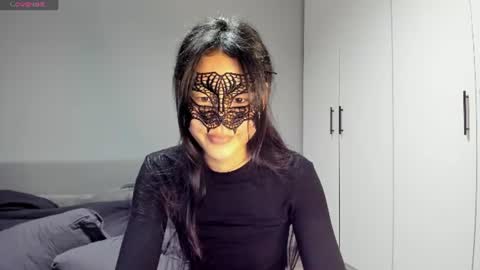 Hi I am Helen online show from 06/14/26, 02:24