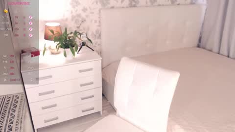 Snapshot of helenbonham chatting on 10/14/25, 06:58 Helena Bonham online show from 10/14/25, 06:58