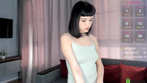 Snapshot of helenchristensen chatting on 02/27/25, 10:48 Sarah here Help to make 100 thumbs up online show from 02/27/25, 10:48