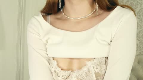 Snapshot of helenchristensen chatting on 03/02/25, 11:53 Sarah here Help to make 100 thumbs up online show from 03/02/25, 11:53