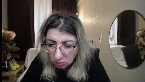 helenenigma online show from 03/11/25, 06:10