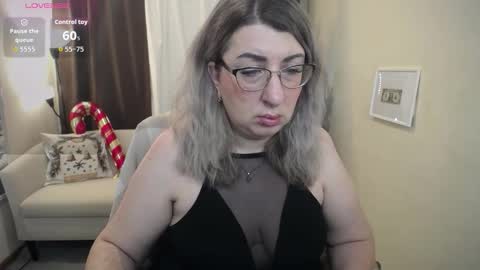 helenenigma online show from 11/24/25, 07:35