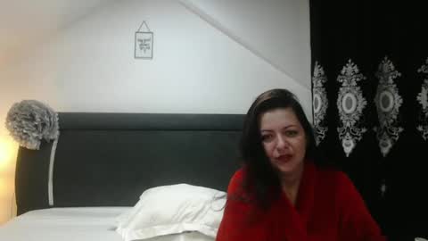 helenhh online show from 03/06/25, 10:20