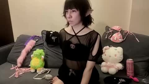 Helen online show from 05/21/26, 04:03