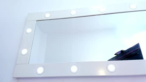 Snapshot of helenn_monroy1 chatting on 04/23/26, 03:36 online show from 04/23/26, 03:36