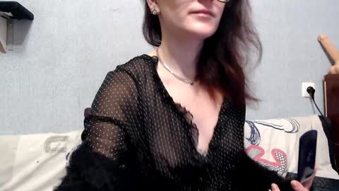 HelenRed online show from 01/20/25, 09:46