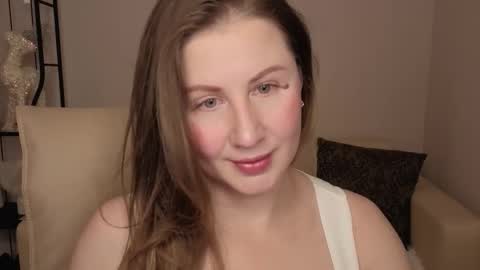 Snapshot of helens_lov chatting on 01/16/26, 02:26 Helen online show from 01/16/26, 02:26