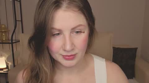 Snapshot of helens_lov chatting on 02/15/26, 02:19 Helen online show from 02/15/26, 02:19