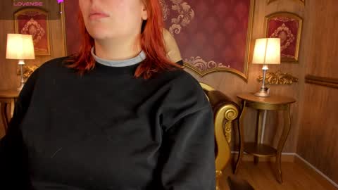 Helen or Hells online show from 09/26/25, 12:20