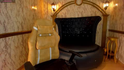 Helen or Hells online show from 11/24/25, 12:27