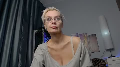 Helga online show from 01/20/25, 09:22