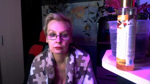 Helga online show from 04/08/26, 09:59