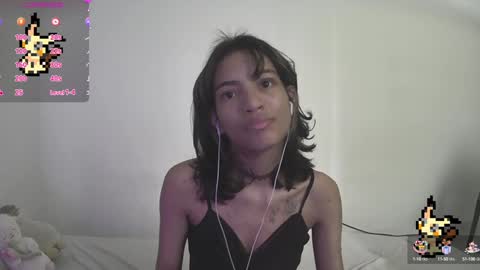 Snapshot of helia_n_amy chatting on 01/21/25, 07:39 Helia Transfem and Amy online show from 01/21/25, 07:39