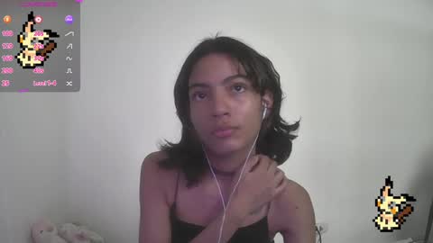 Snapshot of helia_n_amy chatting on 01/23/25, 05:31 Helia Transfem and Amy online show from 01/23/25, 05:31