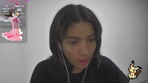 Snapshot of helia_n_amy chatting on 02/06/25, 05:25 Helia Transfem and Amy online show from 02/06/25, 05:25