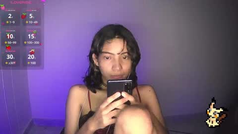 Snapshot of helia_n_amy chatting on 02/13/25, 07:56 Helia Transfem and Amy online show from 02/13/25, 07:56