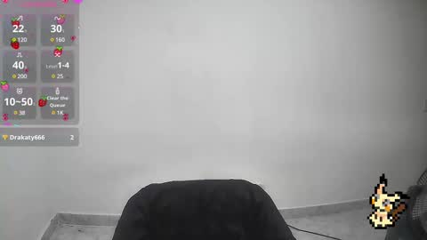 Snapshot of helia_n_amy chatting on 02/13/25, 02:09 Helia Transfem and Amy online show from 02/13/25, 02:09