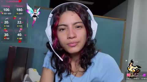 Snapshot of helia_n_amy chatting on 10/05/25, 03:27 Helia Transfem and Amy online show from 10/05/25, 03:27