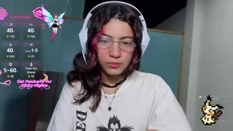 Snapshot of helia_n_amy chatting on 10/29/25, 10:55 Helia Transfem and Amy online show from 10/29/25, 10:55