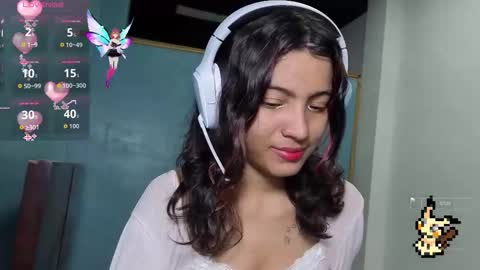 Snapshot of helia_n_amy chatting on 11/09/25, 02:32 Helia Transfem and Amy online show from 11/09/25, 02:32