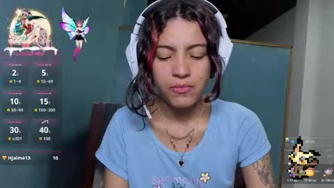 Snapshot of helia_n_amy chatting on 11/14/25, 01:54 Helia Transfem and Amy online show from 11/14/25, 01:54