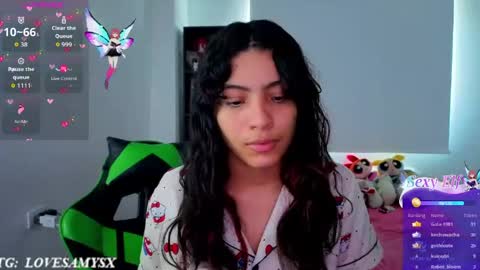 Snapshot of helia_n_amy chatting on 05/29/26, 02:15 Helia Transfem and Amy online show from 05/29/26, 02:15