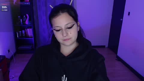 Snapshot of hell_dancer_ chatting on 01/24/25, 11:12 Lexa online show from 01/24/25, 11:12