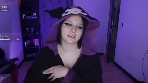 Snapshot of hell_dancer_ chatting on 01/31/25, 05:09 Lexa online show from 01/31/25, 05:09