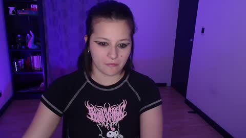 Snapshot of hell_dancer_ chatting on 02/07/25, 02:29 Lexa online show from 02/07/25, 02:29