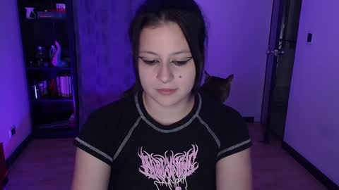 Snapshot of hell_dancer_ chatting on 02/07/25, 05:31 Lexa online show from 02/07/25, 05:31