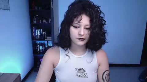 Snapshot of hell_dancer_ chatting on 06/30/26, 04:24 Lexa online show from 06/30/26, 04:24