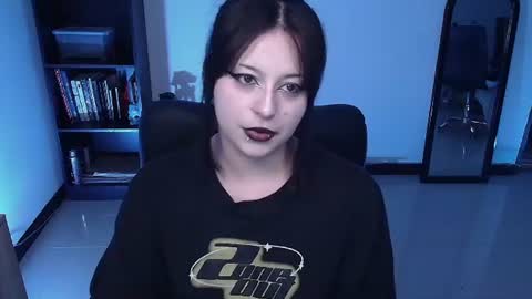 Snapshot of hell_dancer_ chatting on 07/15/26, 03:45 Lexa online show from 07/15/26, 03:45