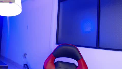 Snapshot of hell_girll_ chatting on 09/23/25, 03:53 Hell Girl online show from 09/23/25, 03:53