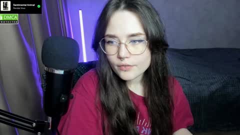 Snapshot of hell_hotline chatting on 12/29/24, 05:54 Red online show from 12/29/24, 05:54