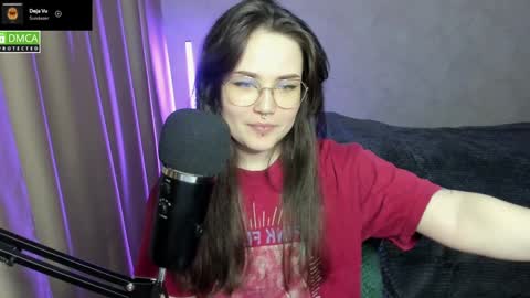 Snapshot of hell_hotline chatting on 01/20/25, 07:14 Red online show from 01/20/25, 07:14