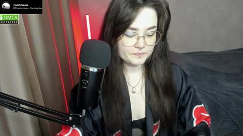 Snapshot of hell_hotline chatting on 02/20/25, 06:57 Red online show from 02/20/25, 06:57