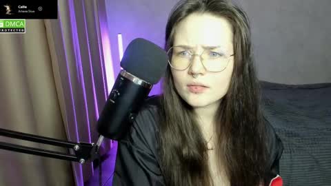 Snapshot of hell_hotline chatting on 02/27/25, 08:53 Red online show from 02/27/25, 08:53